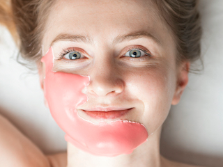 2 - WHAT IS THE MOST EFFECTIVE TREATMENT FOR ROSACEA?